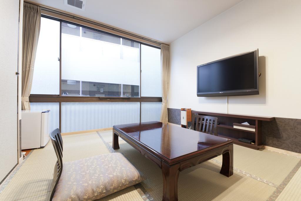 Hotel Kikunoya Hatsukaichi Zimmer foto