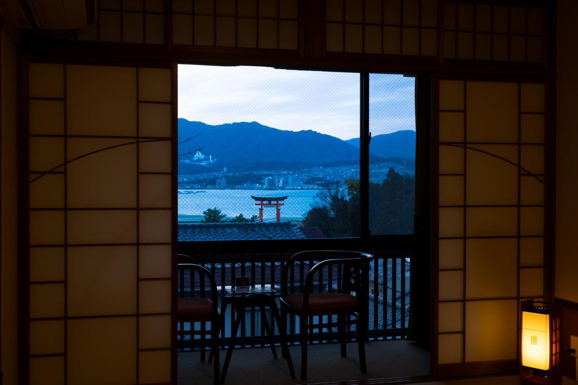 Hotel Kikunoya Hatsukaichi Exterior foto